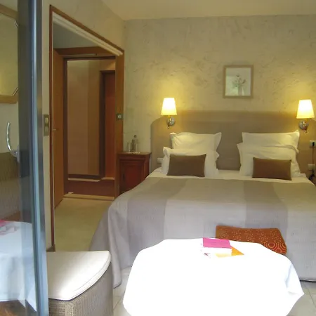 Hotel Le Petit Coq Aux Champs - Teritoria Campigny (Eure)