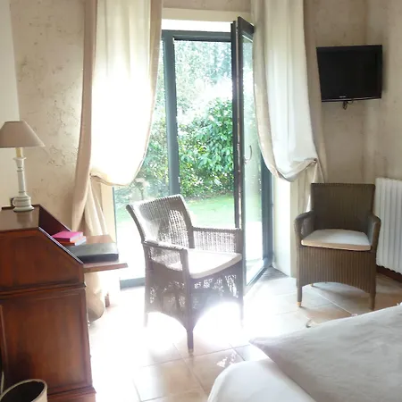 Hotel Le Petit Coq Aux Champs - Teritoria 4*