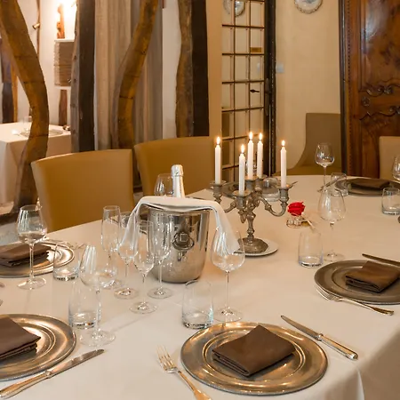 Le Petit Coq Aux Champs - Teritoria Hotel 4*