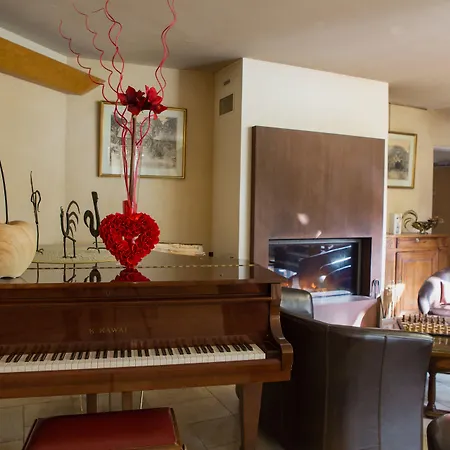 Hotel Le Petit Coq Aux Champs - Teritoria Campigny (Eure)