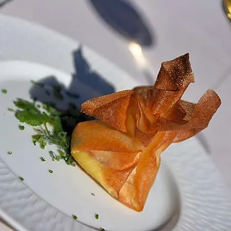 Отель Le Petit Coq Aux Champs - Teritoria 4*