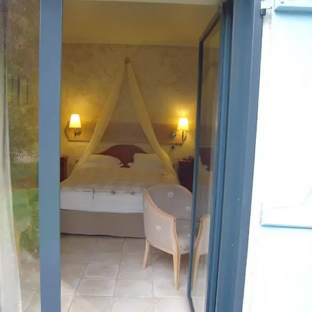 Le Petit Coq Aux Champs - Teritoria Hotel 4*