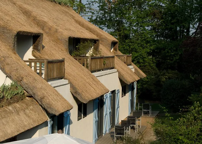 Hotel Le Petit Coq Aux Champs - Teritoria Campigny (Eure)