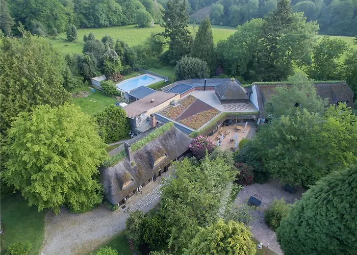 Hotel Le Petit Coq Aux Champs - Teritoria Campigny (Eure)