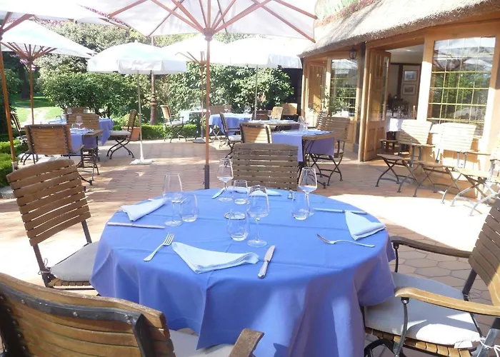 Le Petit Coq Aux Champs - Teritoria Hotel Campigny (Eure)